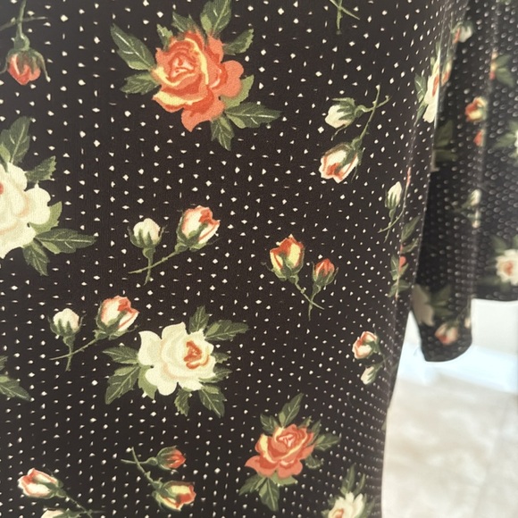 EUC LulaRoe Ana long Maxi 2XL floral print shoulder-hem 60”pit2pit 21” stretch - Picture 3 of 7